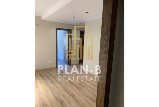 8249477 - صورة العقار 3