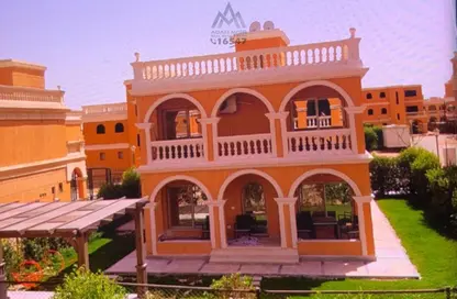 Villa - 4 Bedrooms - 2 Bathrooms for sale in Stella Heliopolis - Cairo - Ismailia Desert Road - Cairo