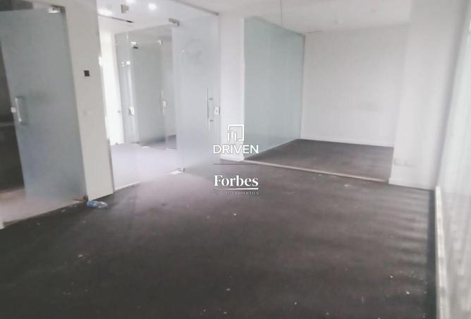 8022342 - Property Image 2
