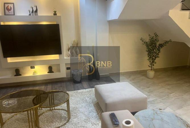 8073116 - Property Image 2