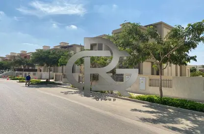 Villa - 4 Bedrooms - 5 Bathrooms for sale in Cairo Festival City - North Investors Area - New Cairo City - Cairo