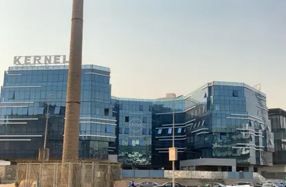 محل تجاري - استوديو للايجار في مركز أعمال كيرنيل - شارع التسعين الشمالي - التجمع الخامس - مدينة القاهرة الجديدة - القاهرة