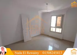 شقة - 3 غرف نوم - 2 حمامات للايجار في شارع حسن باشا طاهر - بولكلي - حي شرق - الاسكندرية