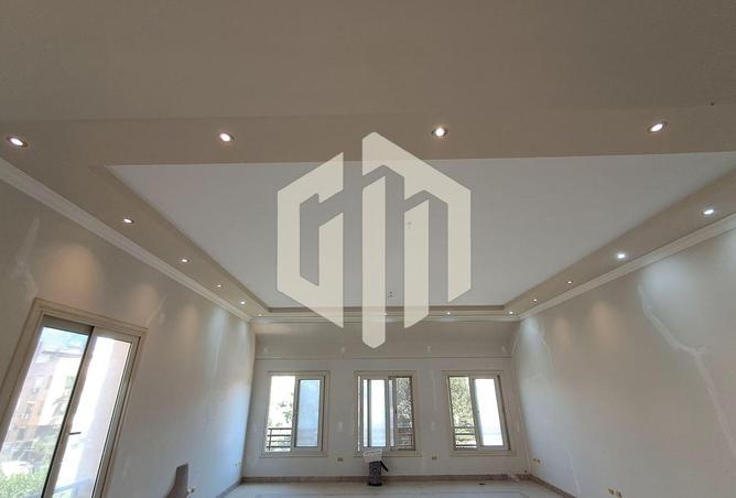 8356030 - Property Image 3