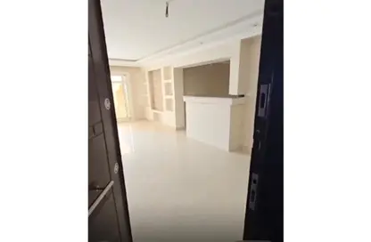 Apartment - 2 Bedrooms - 2 Bathrooms for rent in Madinaty - Cairo