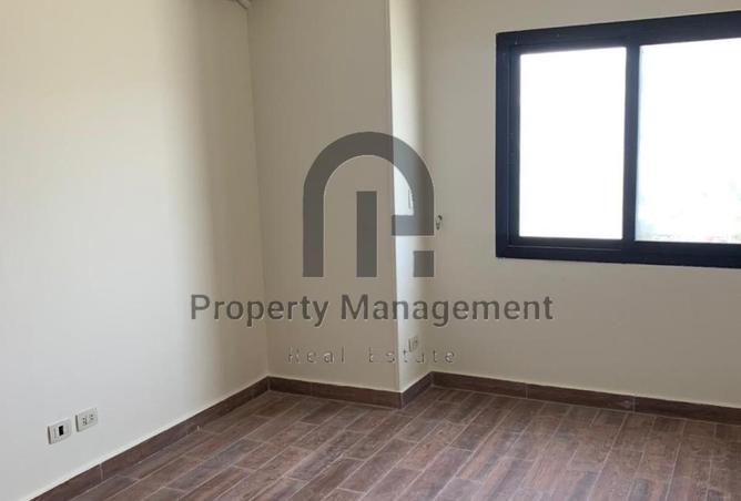 8388504 - Property Image 3