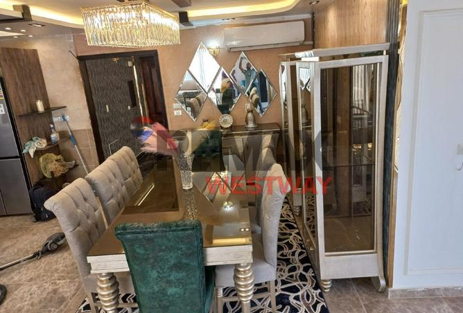 8419200 - Property Image 3