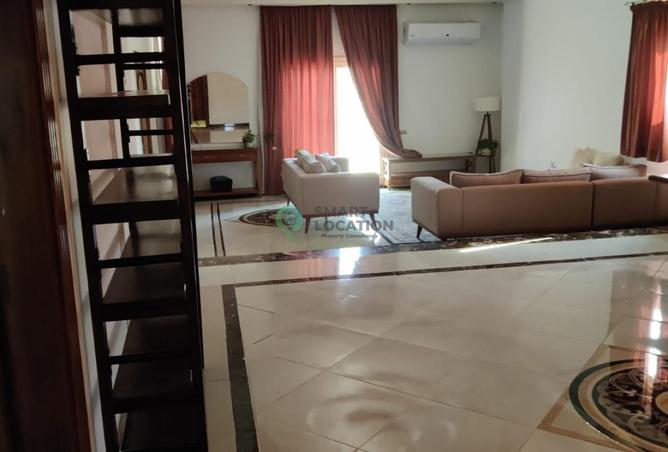 8441940 - Property Image 2