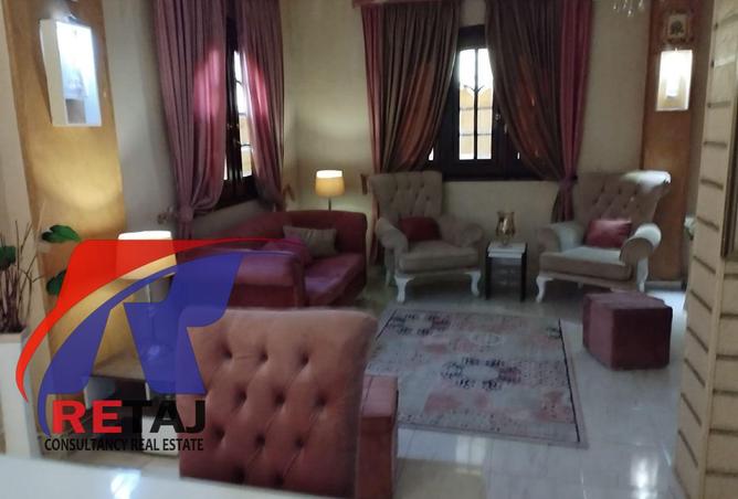 8213400 - Property Image 2