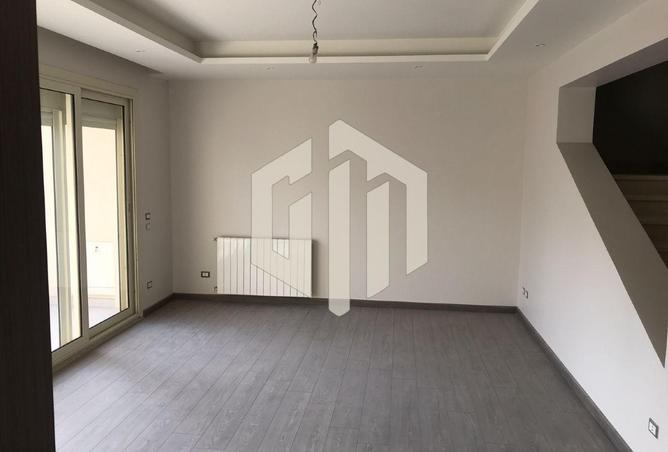 8382932 - Property Image 3