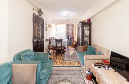 شقة - 2 غرف نوم - 1 حمام للبيع في شارع لاجيتيه - الإبراهيمية - حي وسط - الاسكندرية