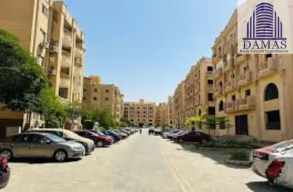 Apartment - 2 Bedrooms - 2 Bathrooms for sale in Al Ashrafiya - North Investors Area - New Cairo City - Cairo