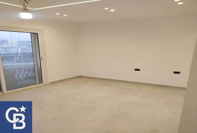 8305778 - Property Image 3