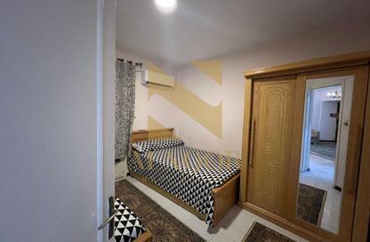 Apartment - 2 Bedrooms - 1 Bathroom for rent in Street 13 - 13th District - Sheikh Zayed City - Giza