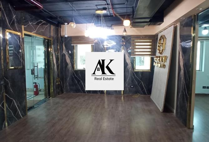 8010441 - Property Image 3