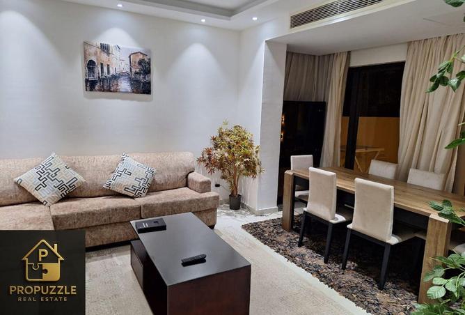 8042619 - Property Image 2