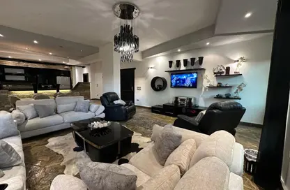 Apartment - 2 Bedrooms - 2 Bathrooms for rent in Area A - Ganoob El Acadimia - New Cairo City - Cairo