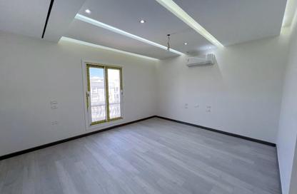 iVilla - 4 Bedrooms - 4 Bathrooms for sale in Mountain View Hyde Park - 5th Settlement Compounds - The 5th Settlement - New Cairo City - Cairo