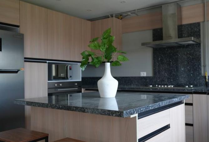 8296000 - Property Image 3