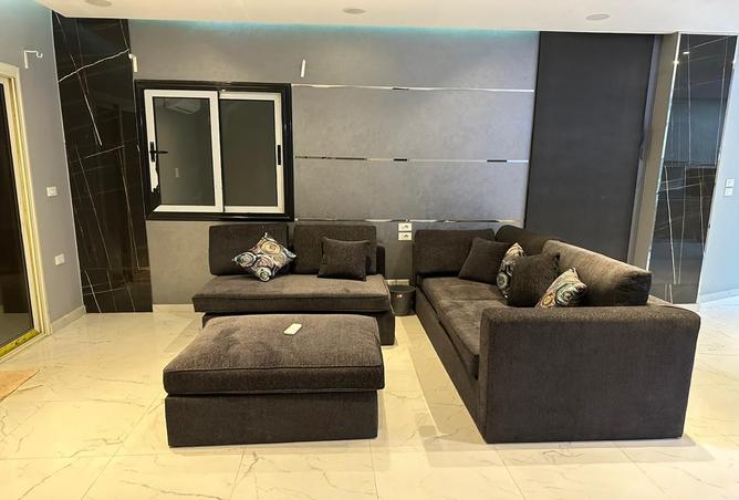 7977767 - Property Image 3
