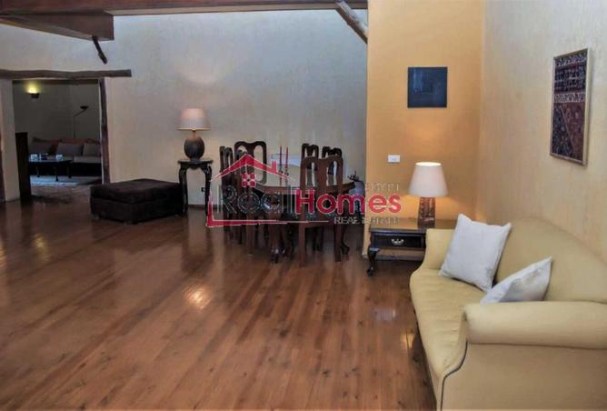 8392020 - Property Image 3