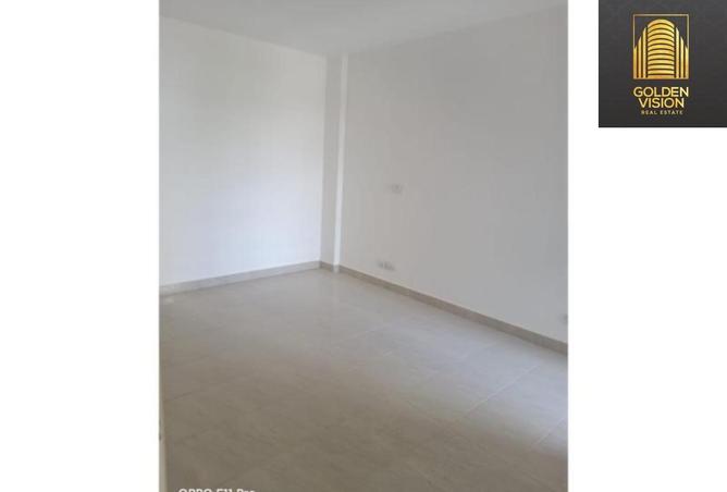 8398716 - Property Image 3