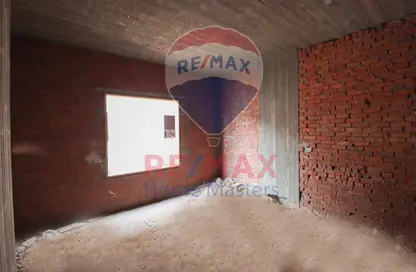 Apartment - 3 Bedrooms - 2 Bathrooms for sale in Al Gamaa District - Al Mansoura - Al Daqahlya