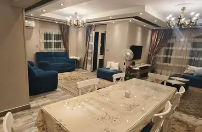 شقة - 3 غرف نوم - 2 حمامات للايجار في مدينة نصر - القاهرة