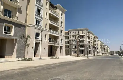 Apartment - 2 Bedrooms - 2 Bathrooms for sale in Village West - Sheikh Zayed Compounds - Sheikh Zayed City - Giza
