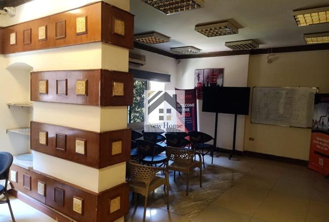 8183913 - Property Image 2