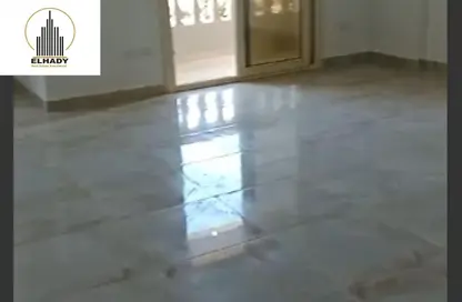 شقة - 2 غرف نوم - 2 حمامات للايجار في محور طلعت حرب - الحي الثاني - التجمع الخامس - مدينة القاهرة الجديدة - القاهرة