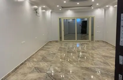 Apartment - 3 Bedrooms - 2 Bathrooms for rent in Ard Al Mokhabarat - Hadayek October - 6 October City - Giza