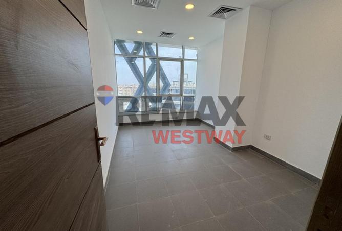 8398489 - صورة العقار 2