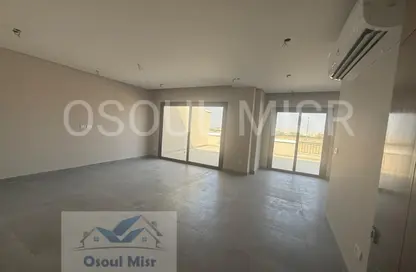 شقة - 3 غرف نوم - 2 حمامات للبيع في فيلدج ويست - كمبوندات الشيخ زايد - الشيخ زايد - الجيزة