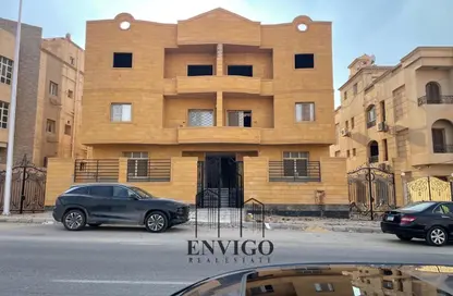 Apartment - 3 Bedrooms - 3 Bathrooms for sale in El Yasmeen - New Cairo City - Cairo