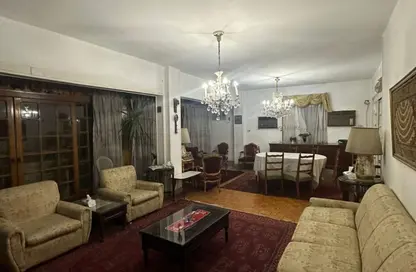 Apartment - 3 Bedrooms - 1 Bathroom for sale in Syria St. - Mohandessin - Giza