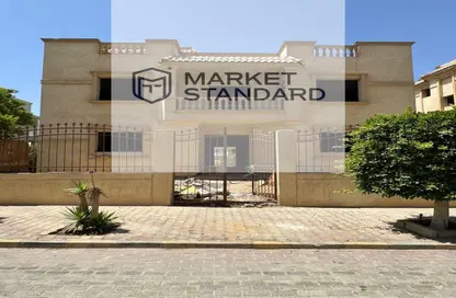 فيلا - 5 غرف نوم - 5 حمامات للبيع في جرين هيلز - محور 26 يوليو - مدينة 6 أكتوبر - الجيزة