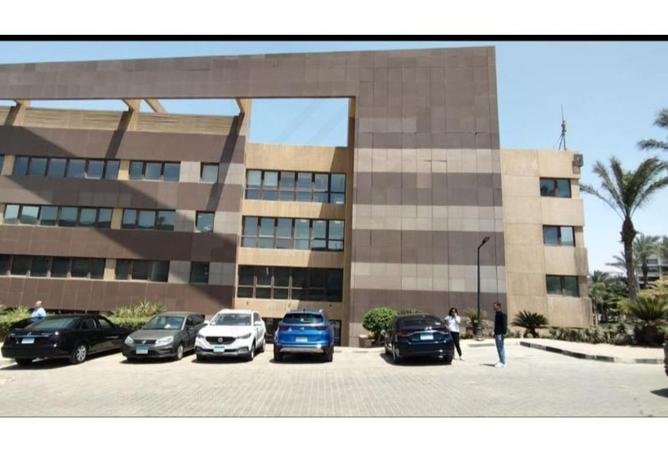 8037249 - Property Image 2