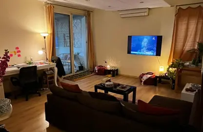 Apartment - 1 Bedroom - 2 Bathrooms for rent in Shafik Mansour St. - Zamalek - Cairo