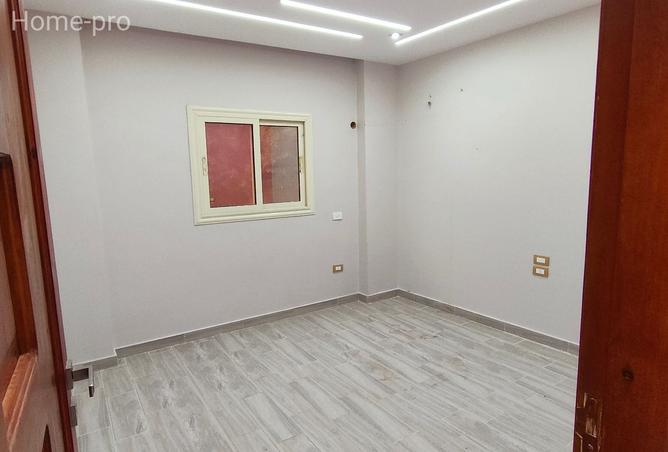 8255389 - Property Main Image