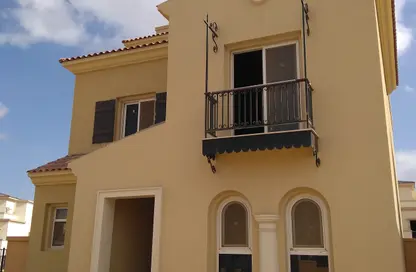Villa - 3 Bedrooms - 3 Bathrooms for sale in Mivida - 5th Settlement Compounds - The 5th Settlement - New Cairo City - Cairo
