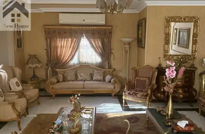 Apartment - 4 Bedrooms - 4 Bathrooms for sale in El Yasmeen 8 - El Yasmeen - New Cairo City - Cairo