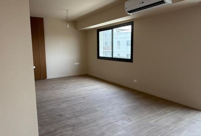 8305645 - Property Image 3