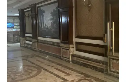 شقة - 3 غرف نوم - 2 حمامات للبيع في سموحة - حي شرق - الاسكندرية