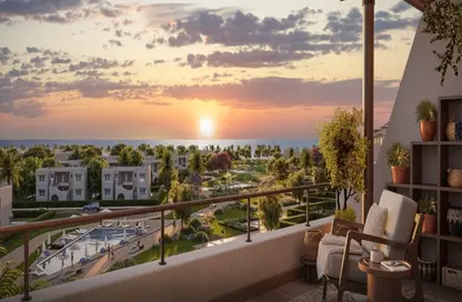 Chalet - 2 Bedrooms - 3 Bathrooms for sale in Hacienda West - Ras Al Hekma - North Coast