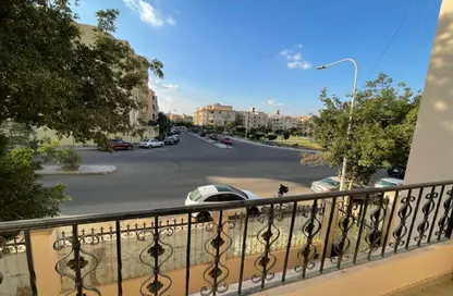 شقة - 3 غرف نوم - 3 حمامات للبيع في الحي التاسع - مدينة العبور - القليوبية