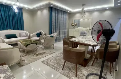 Apartment - 3 Bedrooms - 2 Bathrooms for sale in Northern Expansions - 6 October City - Giza