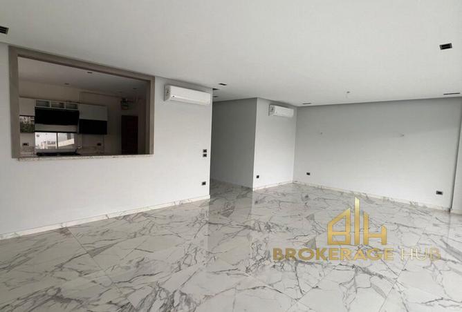 8196081 - Property Image 3