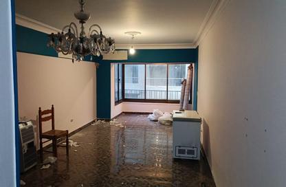 Apartment - 3 Bedrooms - 2 Bathrooms for sale in Hassan Ma'moon St. - 6th Zone - Nasr City - Cairo
