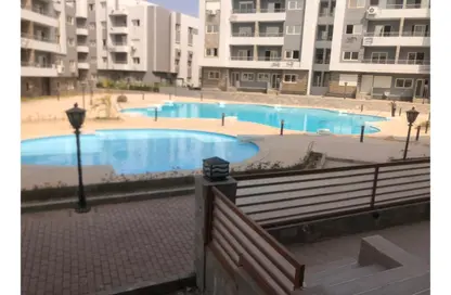 Apartment - 2 Bedrooms - 3 Bathrooms for sale in Doctor Samira Moussa St. - 5th District - Obour City - Qalyubia